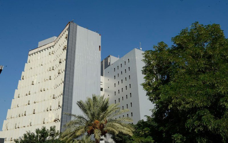 المالية العراقية توقف جميع التعيينات والترفيعات والعلاوات ونقل خدمات الموظفين