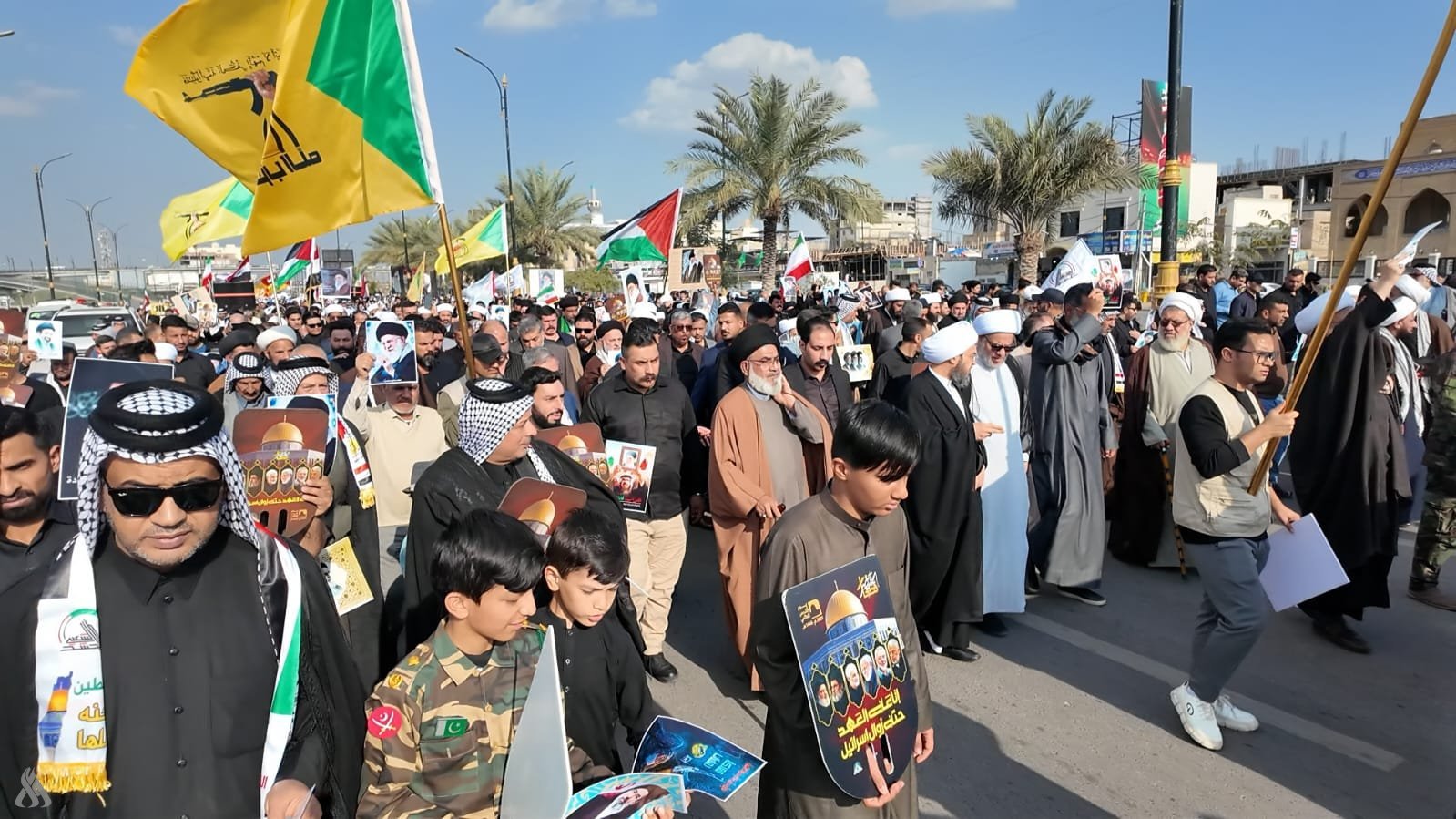 بالصور.. النجف الأشرف وصلاح الدين تحييان يوم القدس العالمي بمسيرات ووقفات تضامنية » وكالة الانباء العراقية (واع)
