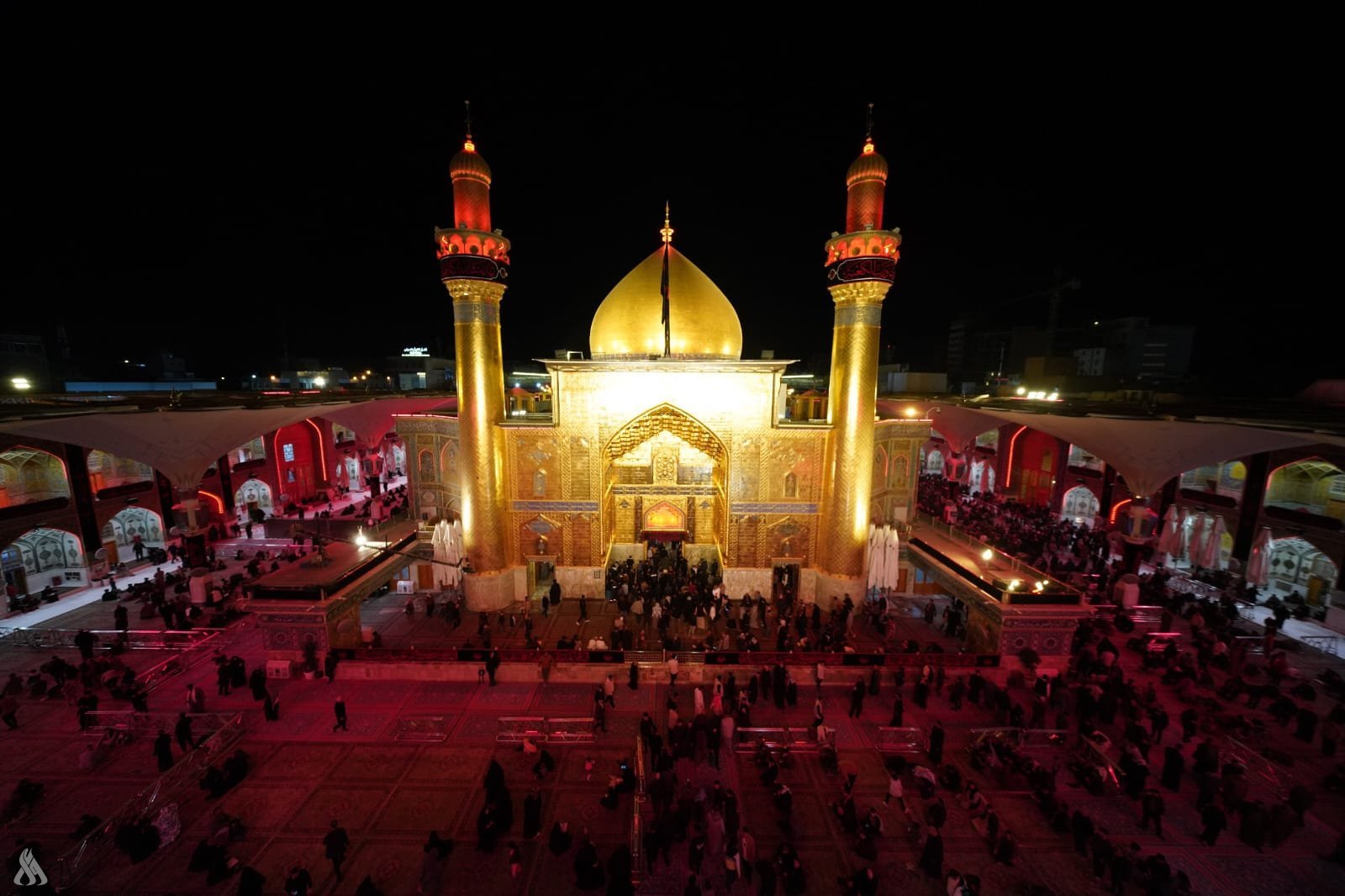 بالصور.. إحياء ليلة القدر وذكرى استشهاد الإمام علي (ع) في النجف الأشرف » وكالة الانباء العراقية (واع)