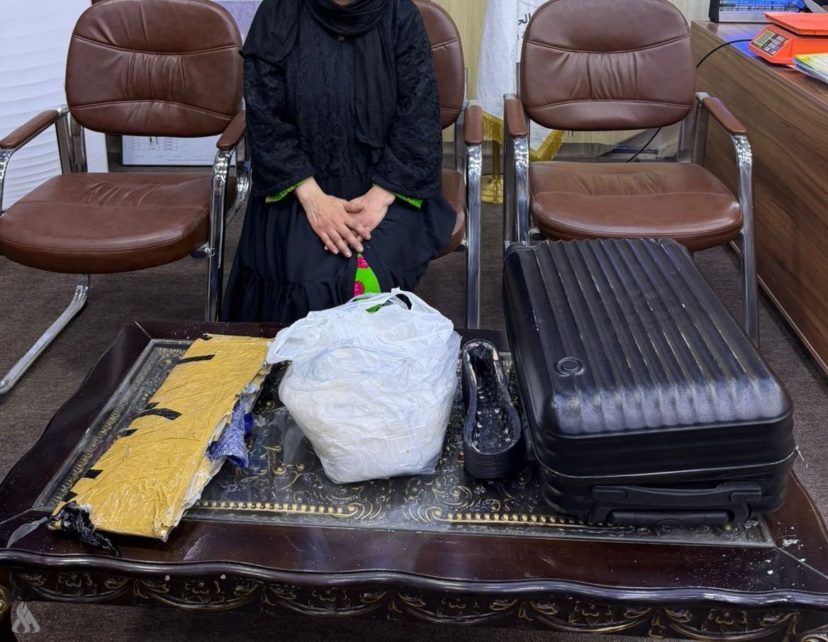 منفذ الشلامجة يحبط محاولة تهريب أكثر من (3) كغم من مادة الكريستال المخدرة